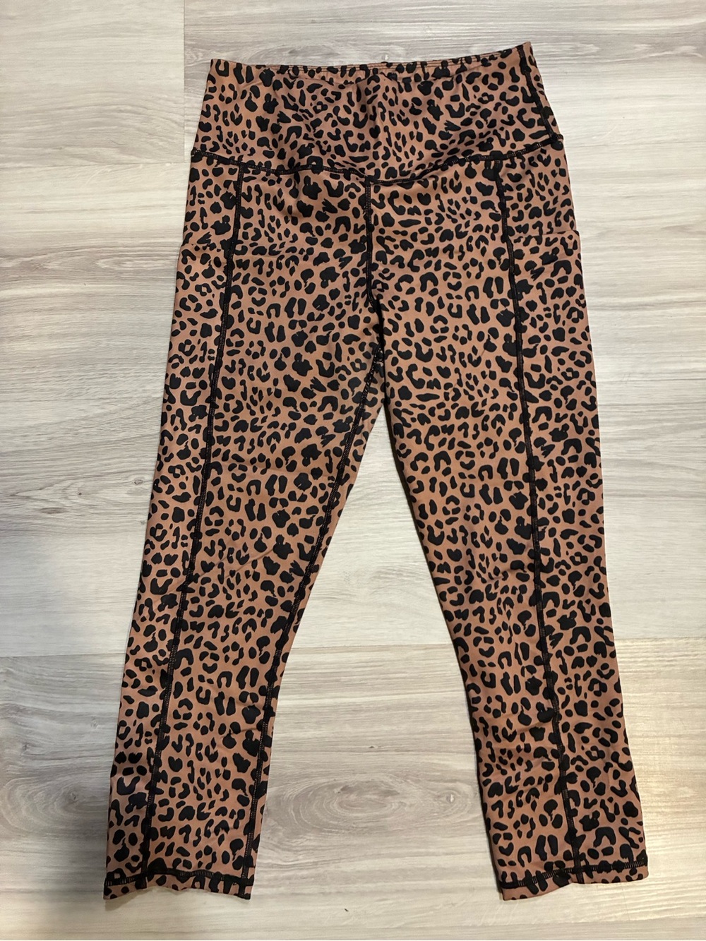 Women's Leopard-Print Leggings in Tan and Black